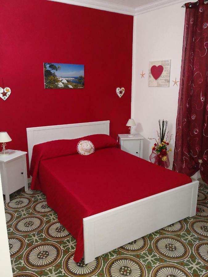 Isole Egadi Bed & Breakfast Трапани Екстериор снимка