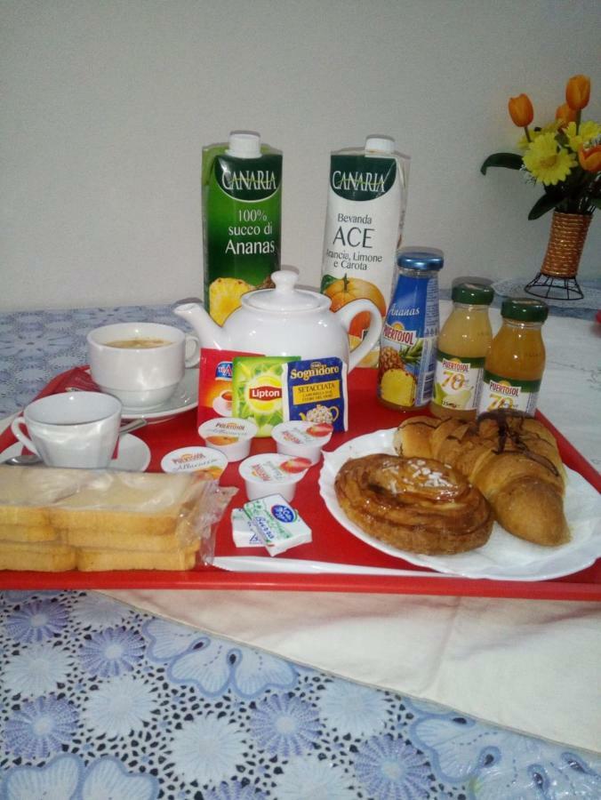 Isole Egadi Bed & Breakfast Трапани Екстериор снимка